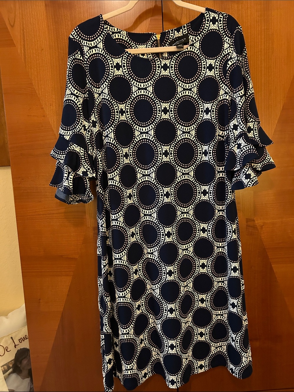 Ronni Nicole Navy and White Circular Print Midi Dress